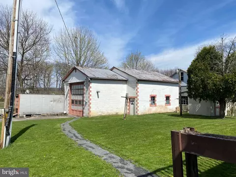26 E 4th Ave, Everett, PA 15537 photo 5