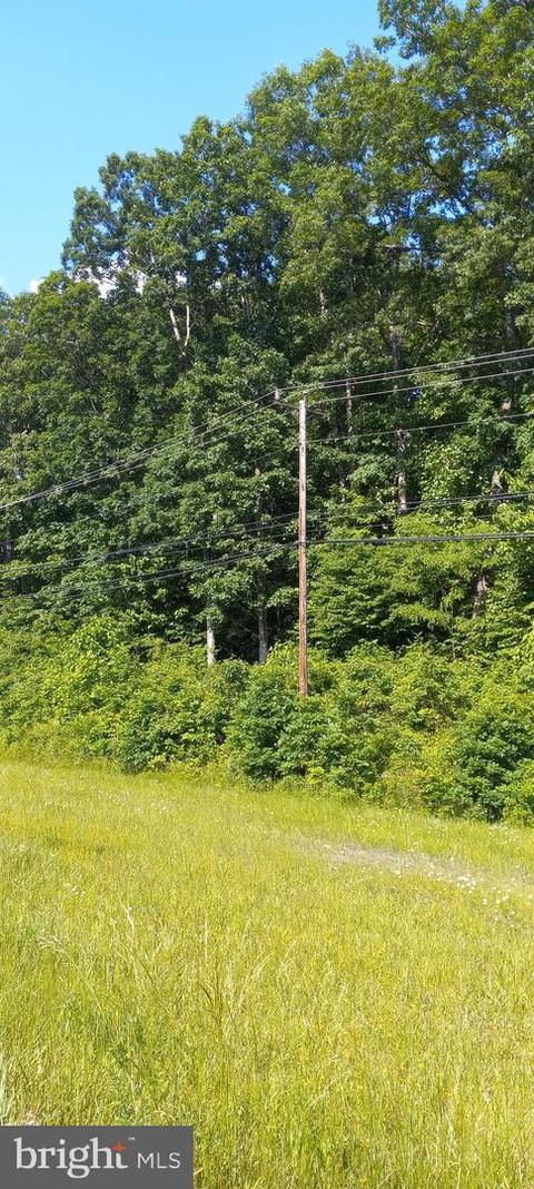 949 Raystown Rd, Everett, PA 15537 photo 2