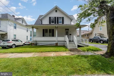306 E Watson St, Bedford, PA 15522
