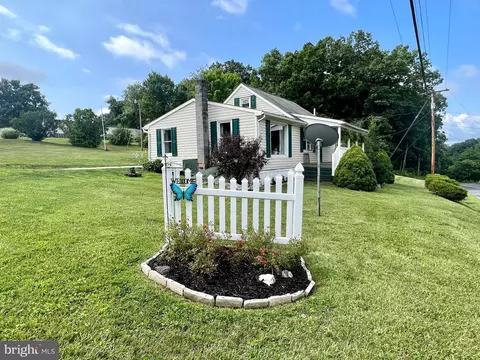 1312 E Graceville Rd, Everett, PA 15537 photo 2