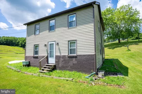 3387 Church View Rd, New Enterprise, PA 16664