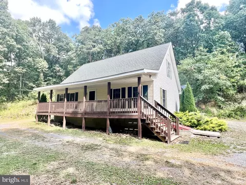 1188 E Graceville Rd, Everett, PA 15537 photo 3