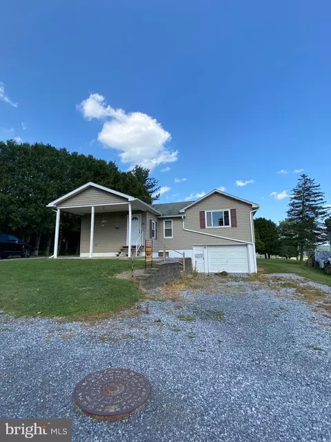 120 W Sunset Ln, Bedford, PA 15522