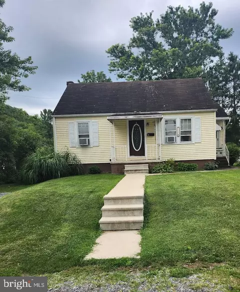 110 Seifert St, Bedford, PA 15522