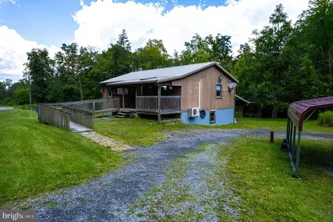 4070 Churchview Rd, New Enterprise, PA 16664
