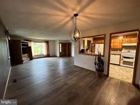 5125 Walnut Ln, Everett, PA 15537 photo 3