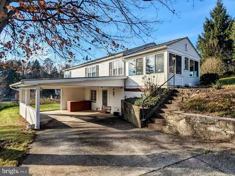 117 Cedar Ln, Bedford, PA 15522