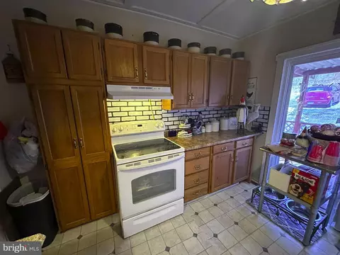 Kitchen - 306 West St, Everett, PA 15537 photo 4 of 4