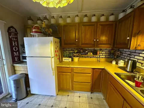 Kitchen - 306 West St, Everett, PA 15537 photo 3 of 4