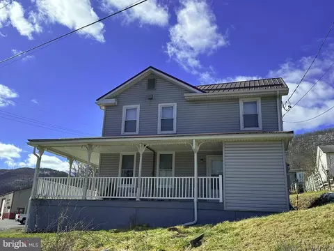306 West St, Everett, PA 15537