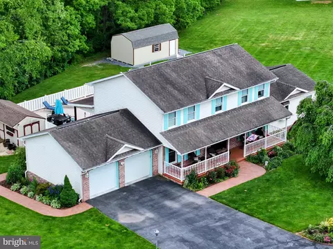 5068 Riverview Rd, Everett, PA 15537