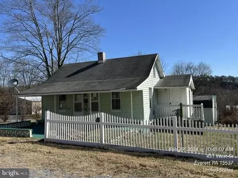 Exterior - 461 West St, Everett, PA 15537 photo 4 of 8