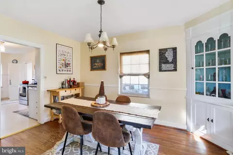 Dining - 301 E 1st St, Everett, PA 15537 photo 2 of 3