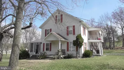 1590 Adams Run Rd, Bedford, PA 15522