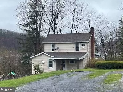 421 Hill St, Everett, PA 15537