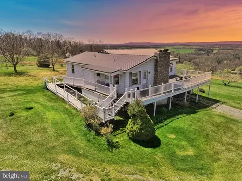 Undisclosed, Breezewood, PA 15533