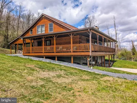 1301 Milligans Cove Rd, Buffalo Mills, PA 15534