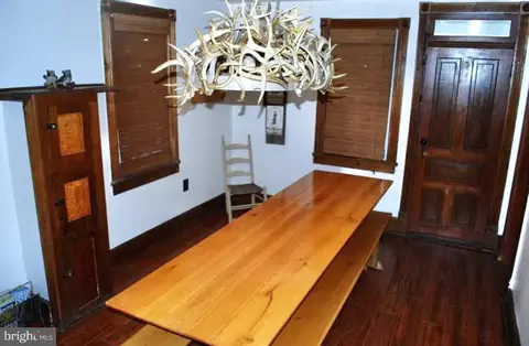 Dining - 1079 E Mattie Rd, Everett, PA 15537 photo 1 of 2