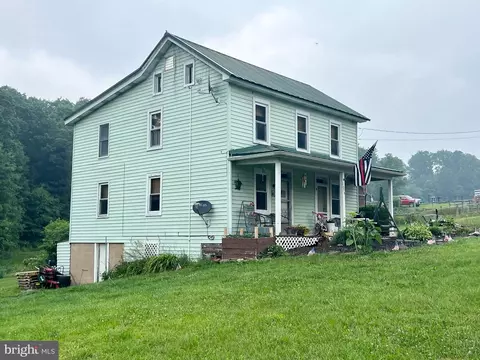 Exterior - 1079 E Mattie Rd, Everett, PA 15537 photo 2 of 4