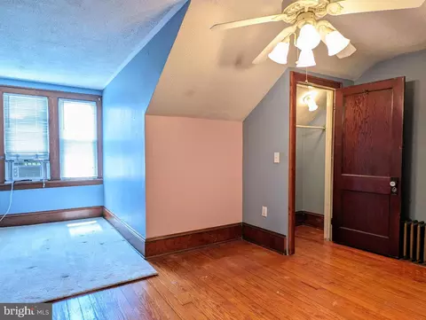 Bedroom - 20 W 2nd St, Everett, PA 15537 photo 2 of 6