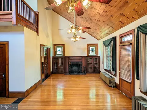Living - 20 W 2nd St, Everett, PA 15537 photo 1 of 5