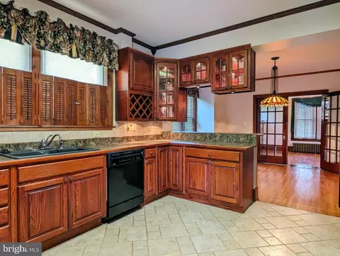 Kitchen - 20 W 2nd St, Everett, PA 15537 photo 1 of 8