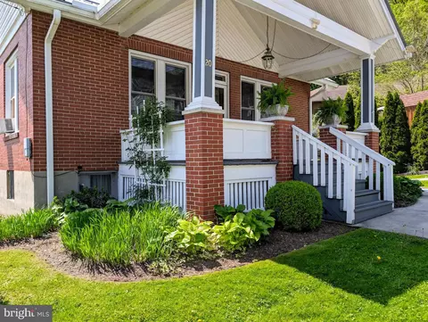 Exterior - 20 W 2nd St, Everett, PA 15537 photo 4 of 21