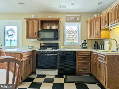 Kitchen - 4380 Elk Lick Rd, Everett, PA 15537 photo 5 of 5