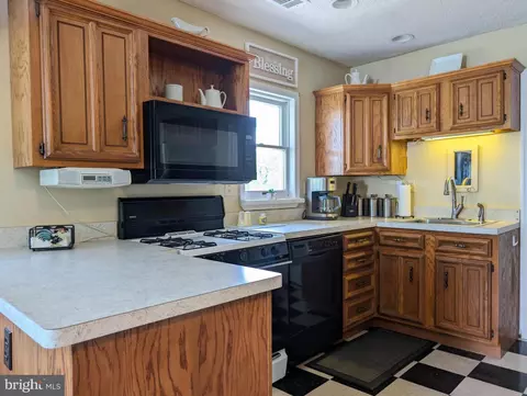 Kitchen - 4380 Elk Lick Rd, Everett, PA 15537 photo 3 of 5