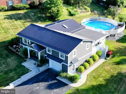 341 Arandale St, Bedford, PA 15522