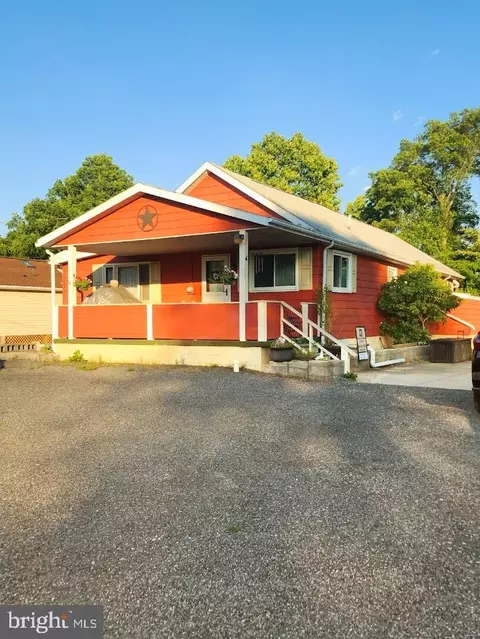 406 Wayne B, Alum Bank, PA 15521