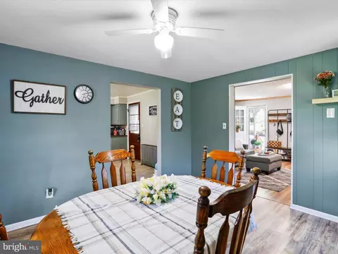 122 W Fifth Ave, Everett, PA 15537 photo 9