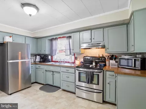 122 W Fifth Ave, Everett, PA 15537 photo 11