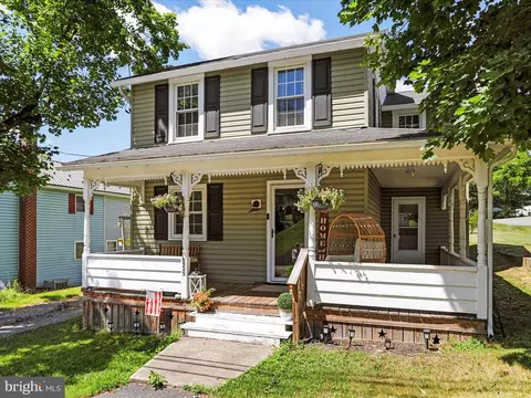 122 W Fifth Ave, Everett, PA 15537 photo 3