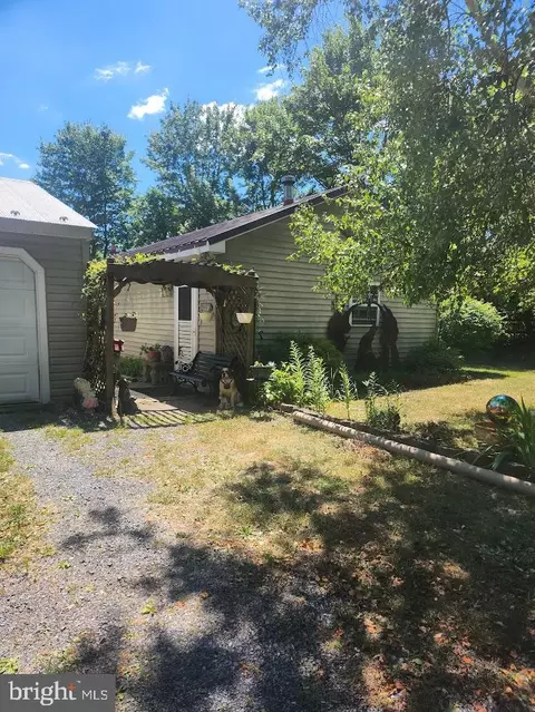 1164 Lincoln Hwy, Schellsburg, PA 15559