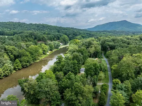 View/Area - 108 Cove St, Everett, PA 15537 photo 8 of 9
