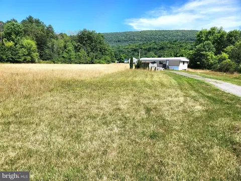 452 Main St, Osterburg, PA 16667