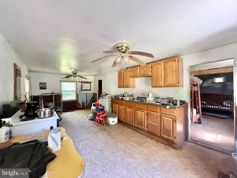 318 Pharr Rd, Everett, PA 15537 photo 16