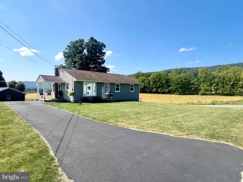 5021 Walnut Ln, Everett, PA 15537 photo 2