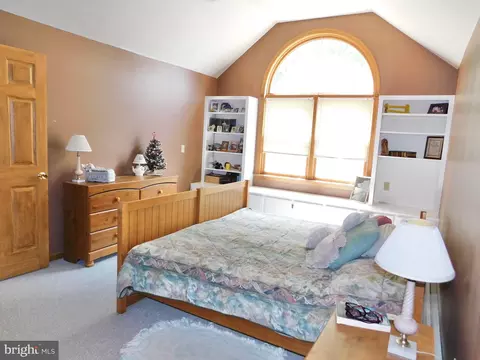 237 Hawthorne Dr, Everett, PA 15537 photo 32