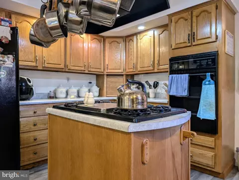 Kitchen - 10859 Clear Ridge Rd, Everett, PA 15537 photo 5 of 7