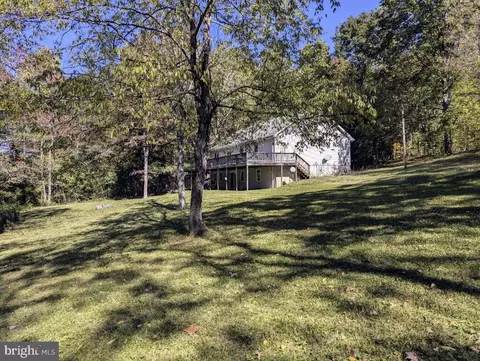Exterior - 10859 Clear Ridge Rd, Everett, PA 15537 photo 10 of 19