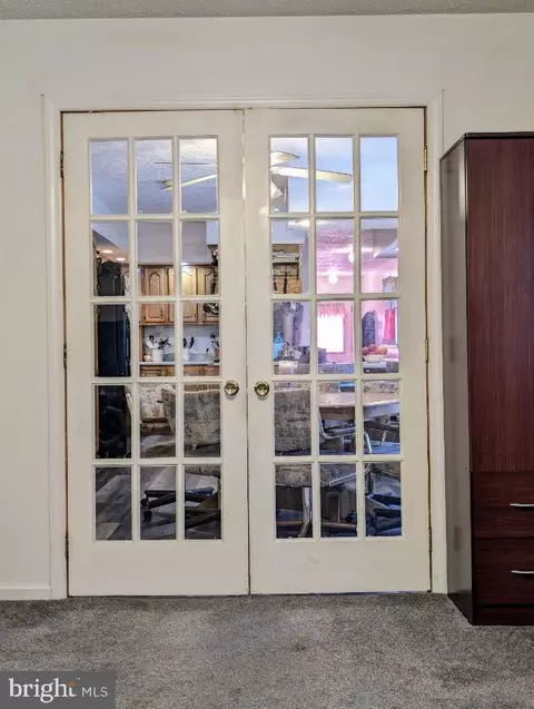 Entry Way - 10859 Clear Ridge Rd, Everett, PA 15537 photo 2 of 6