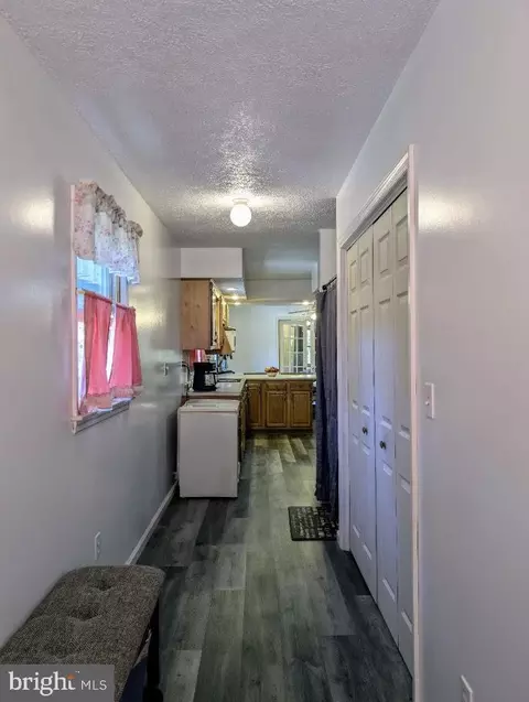 Entry Way - 10859 Clear Ridge Rd, Everett, PA 15537 photo 1 of 6