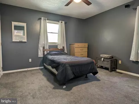 Bedroom - 10859 Clear Ridge Rd, Everett, PA 15537 photo 1 of 7