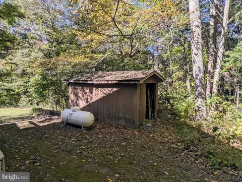 Exterior - 10859 Clear Ridge Rd, Everett, PA 15537 photo 16 of 19