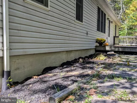Exterior - 10859 Clear Ridge Rd, Everett, PA 15537 photo 15 of 19