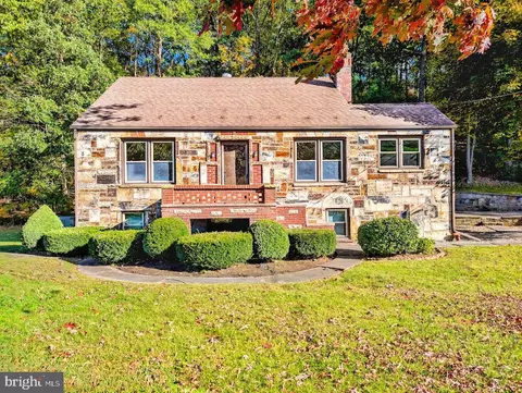 10408 Raystown Rd, Saxton, PA 16678