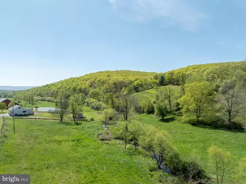 View/Area - 588 Miller Rd, Schellsburg, PA 15559 photo 3 of 17