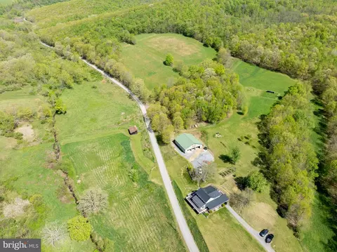 View/Area - 588 Miller Rd, Schellsburg, PA 15559 photo 9 of 17